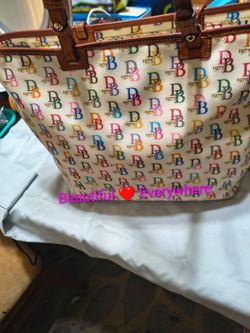 Dooney & Bourke Tote