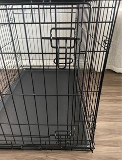 Large Black Wire Dog Crate with Tray