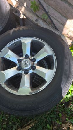 265/60/18  Toyota 4runner Wheels