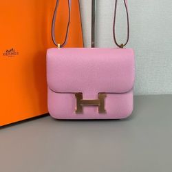 Hermès Rose-Toned Crossbody / Shoulder Bag