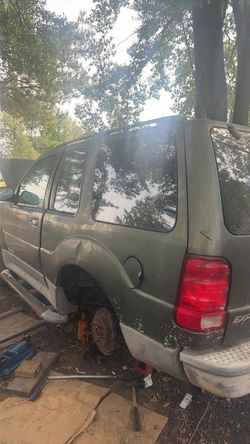 2002 Ford Explorer