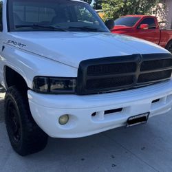 2001 DODGE RAM 1500 SPORT
