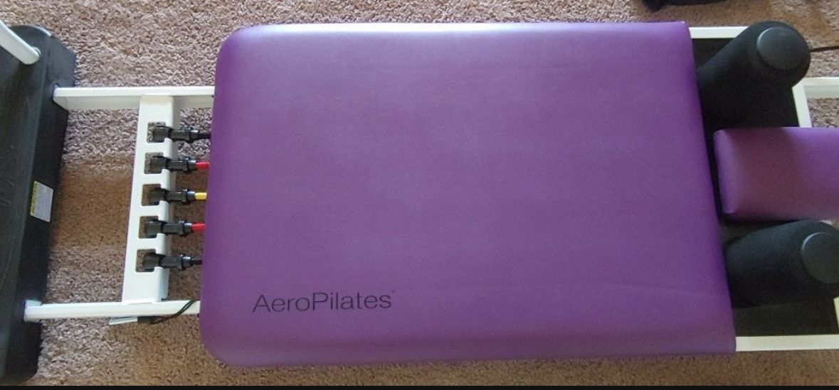 Stamina AeroPilates Reformer Plus 5006 - foldable.