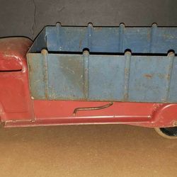 Vintage Lumar Marx Pressed Steel Dump Truck- 1940s