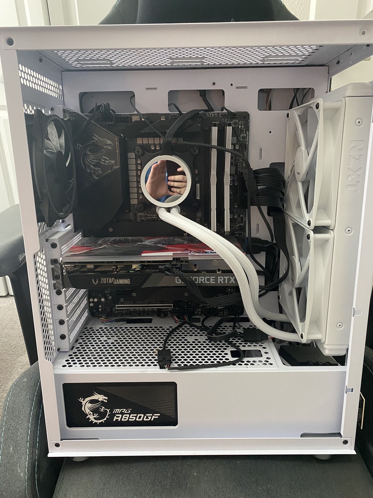 i7 10700k, Nvidia 3060, 256gb M.2 Boot Drive, 1tb HDD
