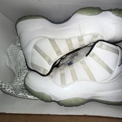 Air Jordan 11 Lows Size 10