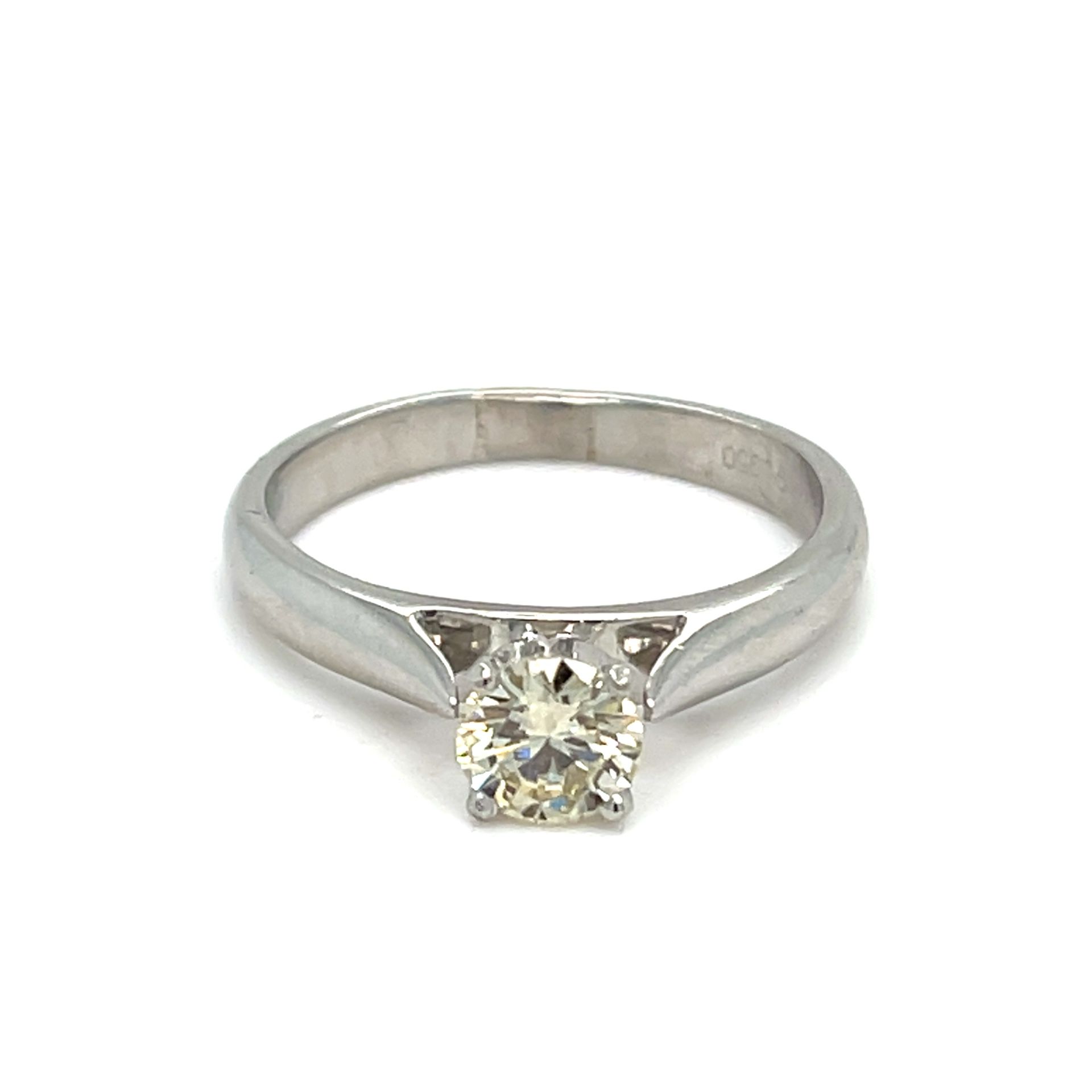 950 Platinum Diamond Solitaire Ring 5.90g .62CTW Size 7.25 I-2295
