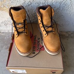 Red Wing Men’s Boots Size 9.5