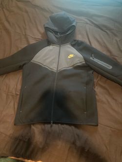 Nike tech