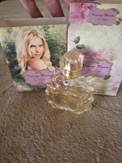 Jessica Simpson Perfume
