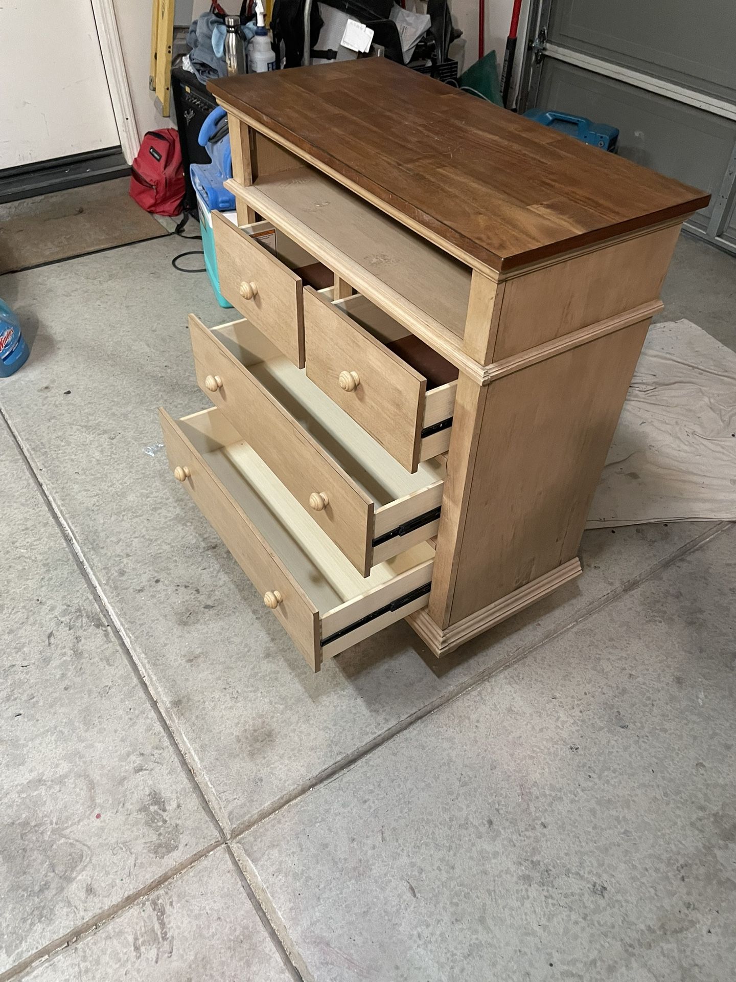 Dresser And Tv Stand   $$ Best Offer 