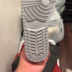 Nike Air Jordan, One Retro Mid Smoke Grey