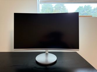 Samsung 27" Curved Monitor