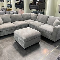BRAND NEW 4PC SECTIONAL SOFA SET WITH OTTOMAN AND ACCENT PILOWS INCLUDED $569