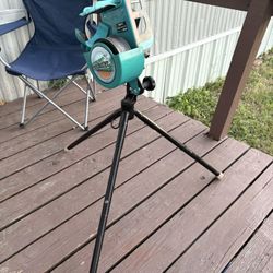 Pitching Machine 