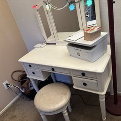 Vanity Desk