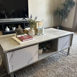 Coffee Table with Storage & Shelves – Stylish & Functional