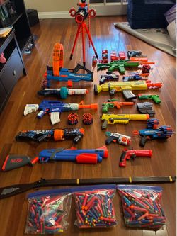 Toy Guns ( Nerf - XShot)