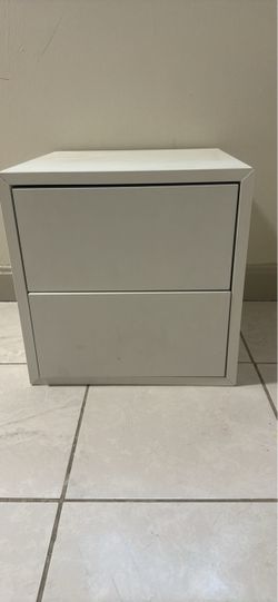 White 2-Drawer Nightstand
