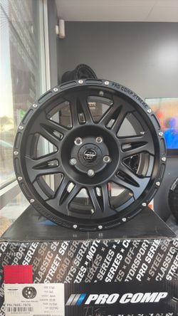 17x9” pro com  5x5 bolt pattern