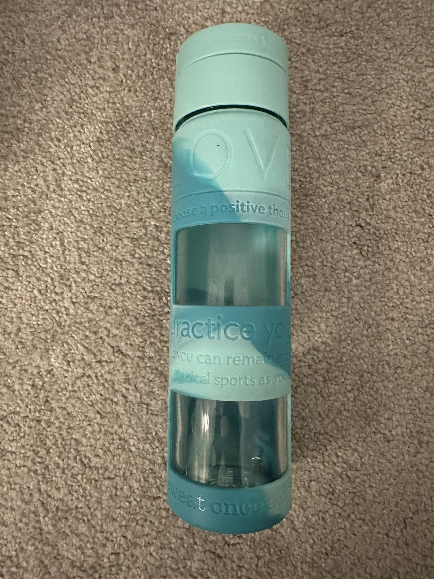 Lululemon Pure Focus Glass Water Bottle - NEW