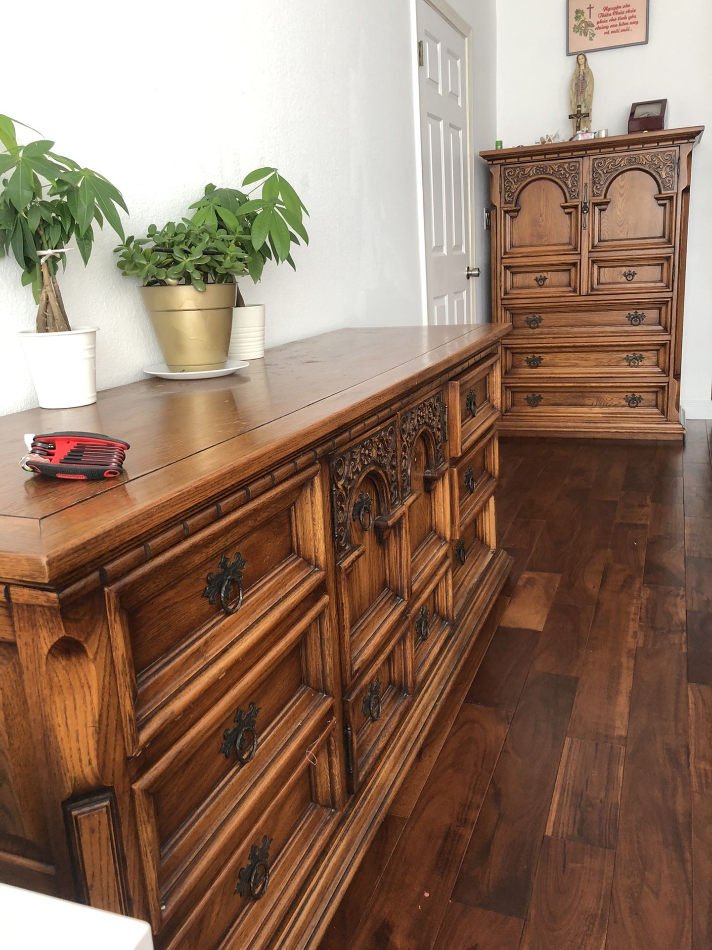 Bedroom Set 100 Solid Oak for Sale in San Ramon, CA OfferUp