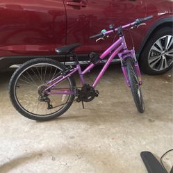 Bike, 24”, Specialized