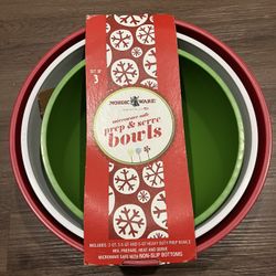Nordic Ware 3-Piece Serving Bowl Set