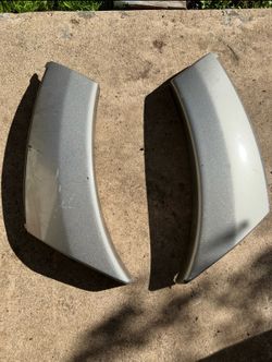 Toyota Sequoia (2001-1007) Front Bumper Flares *Silver Color*