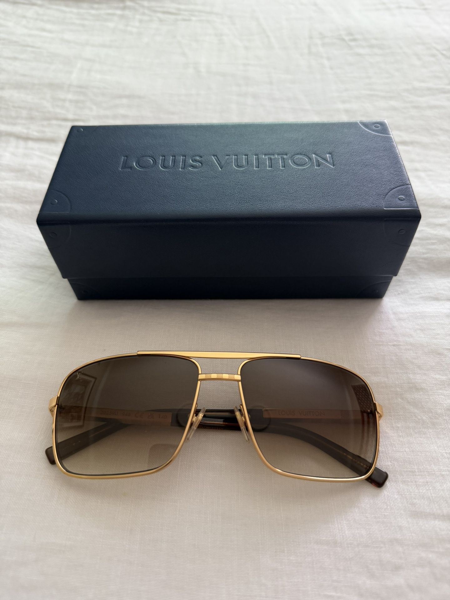 Louis Vuitton “Attitude” Glasses