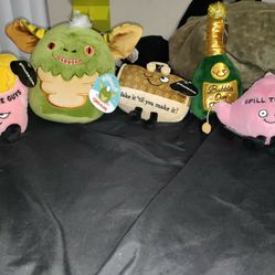 Gremlins,Horror,Phrase& Hallmark Plushies