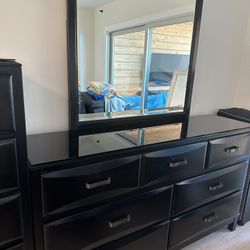King bedroom set dark brown color 