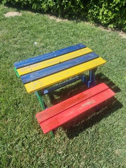 Kids table