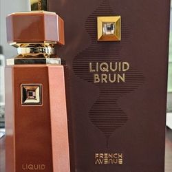 Liquid Brun French Avenue Open Box