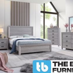 Queen Bedroom Set $699