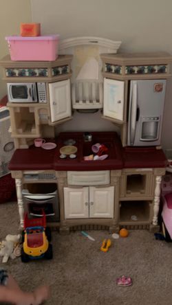Play Kitchen