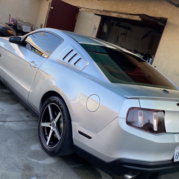 2011 V6 DUB EDITION MUSTANG for Sale in Pomona, CA OfferUp