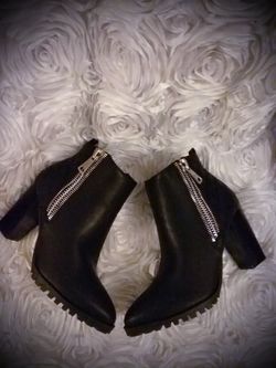 Brand new booty boots from Bella Marie style number Carly 22 black