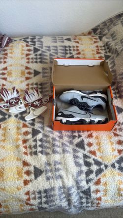 ALPHA HUARACHE 4 KYSTN BG CLEATS