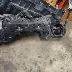 13 Infiniti G37 front Suspension Parts