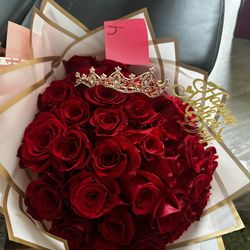 Ramo De Rosas/ Ramo Buchon/ Flowers Bouquet