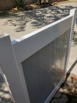 Gate