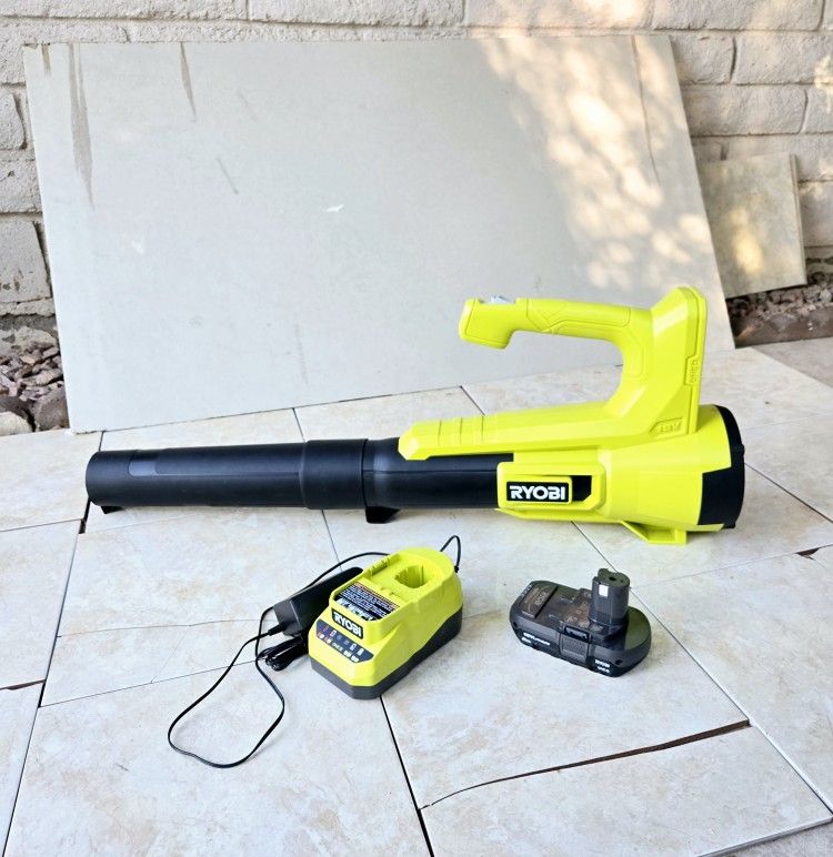RYOBI 18V Leaf Blower Kit 250CFM