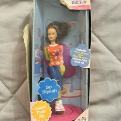 New Barbie So Stylish Fashion Doll Pen