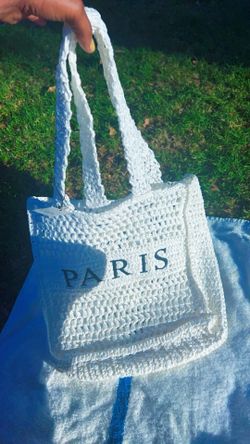Paris Hand Bag 