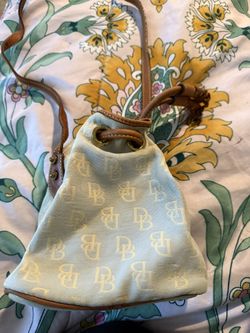 Small Dooney And Burk Bag