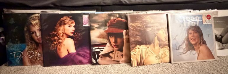 Taylor swift vinyls