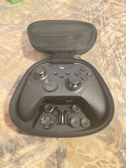 Xbox Elite Series 2 controller