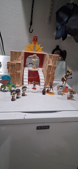 COCO action figures from the Disney movie. Good condition.  Collectible.