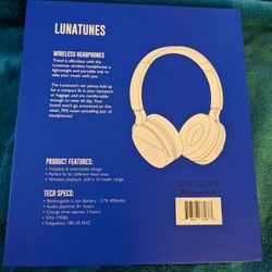 Over the head wireless Bluetooth headphones